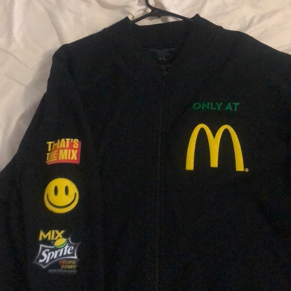 Size XL Jorfreshgoods x Mcdonalds track jacket. - Picture 2 of 6